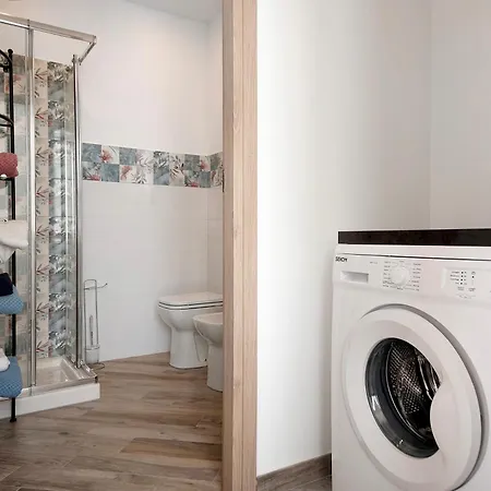 La Nuova Casetta Di Apartamento Uscio